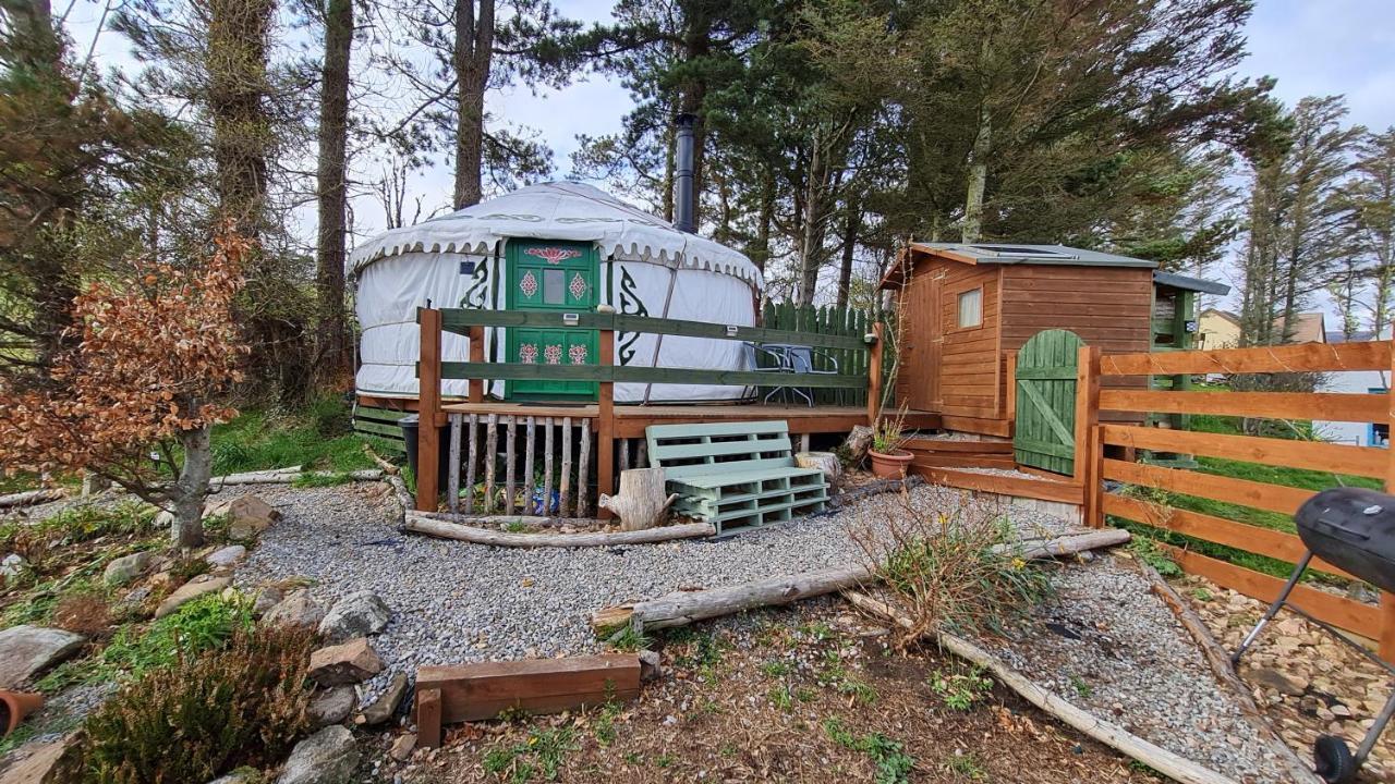 The Tall Pines Yurt Helmsdale Exterior photo
